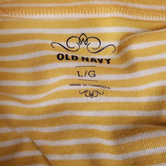 Top - Picture 3 of 4